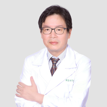 兼任主治醫師：陳逸忠(主任級醫師)