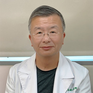 兼任主治醫師：顏鳳麟